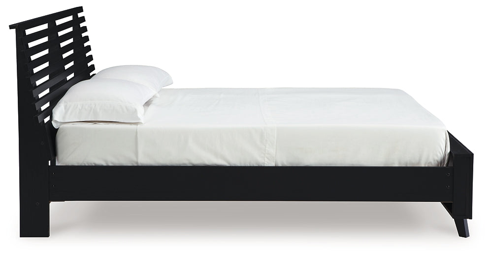 Danziar Full Slat Panel Bed