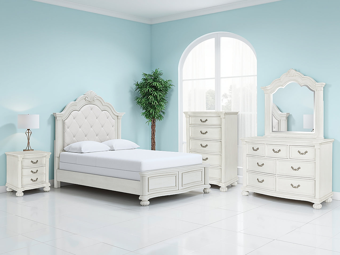 Montelaine Upholstered Panel Bed